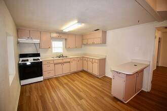 507 Edna St in Weatherford, TX - Building Photo - Building Photo
