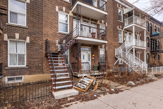 5262-5270 Papineau Av in Montréal, QC - Building Photo - Building Photo