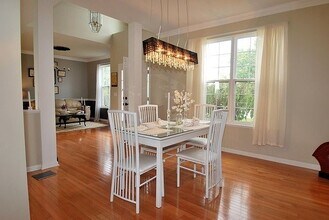 968 Ashbrook Cir in Bolingbrook, IL - Building Photo - Building Photo