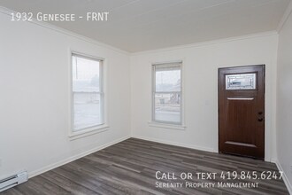 1932 Genesee St-Unit -FRNT in Toledo, OH - Building Photo - Building Photo