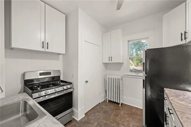 1195 Minnehaha Ave E in St. Paul, MN - Building Photo - Building Photo