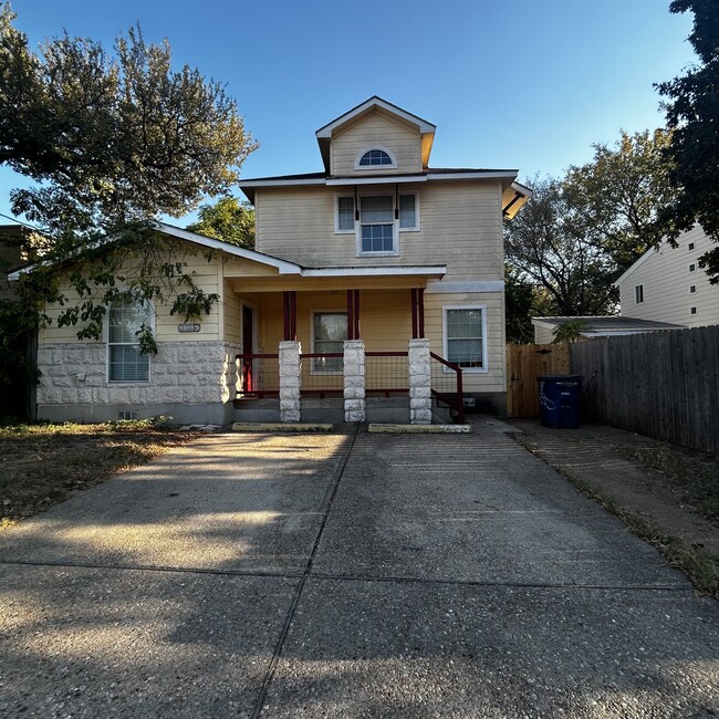 1505 E 14th St in Austin, TX - Foto de edificio - Building Photo