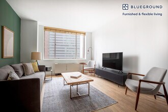 15 Cliff St in New York, NY - Building Photo - Building Photo