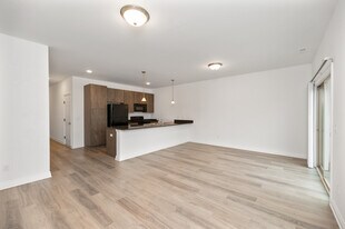 Garland Apartments in Clinton Township, MI - Building Photo