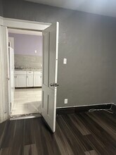 36 Rose Park Ave in Stamford, CT - Building Photo - Building Photo