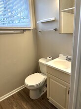 441 Addison St, Unit Four in Elgin, IL - Foto de edificio - Building Photo