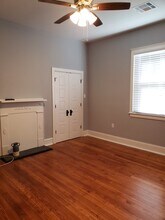 717 Perry St in Gretna, LA - Foto de edificio - Building Photo