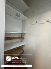 813 Williamson St, Unit #1 in Madison, WI - Foto de edificio - Building Photo