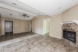 516 E Lark Ct in Desoto, TX - Building Photo - Building Photo