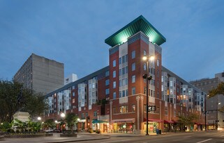 Gramercy on Garfield in Cincinnati, OH - Building Photo