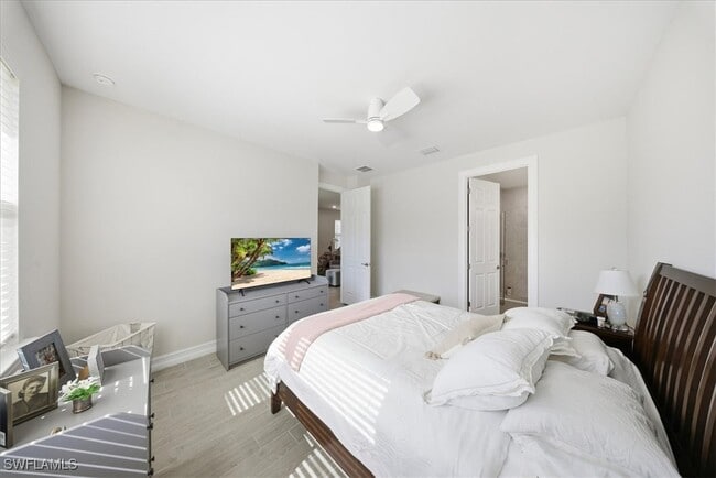 property at 1074 Enbrook Lp