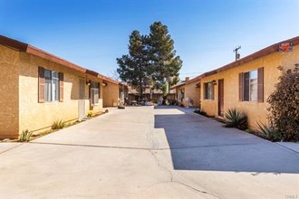 Palo Alto in Yucca Valley, CA - Building Photo - Other