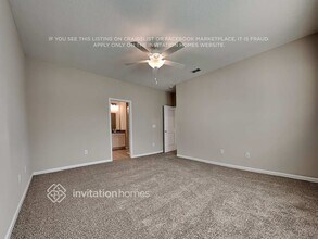 6310 Starlight Dr in Jacksonville, FL - Foto de edificio - Building Photo