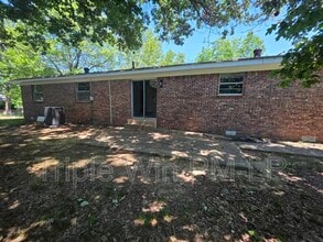 19 Creekdale Dr in Sherwood, AR - Building Photo - Building Photo