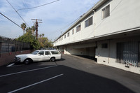 Ross Manor in Los Angeles, CA - Foto de edificio - Building Photo