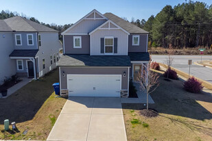 Room in House on Lake Barkley Way in Fuquay Varina, NC - Building Photo