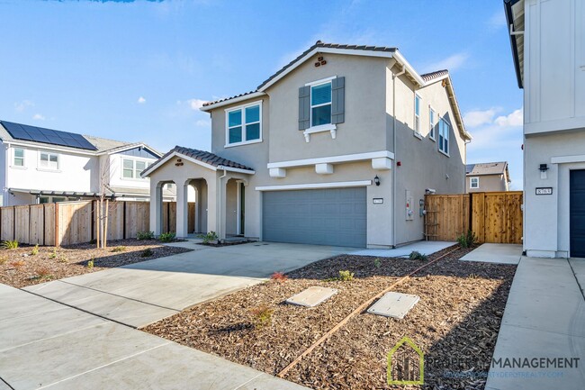 8759 Marygold Wy in Elk Grove, CA - Building Photo - Building Photo