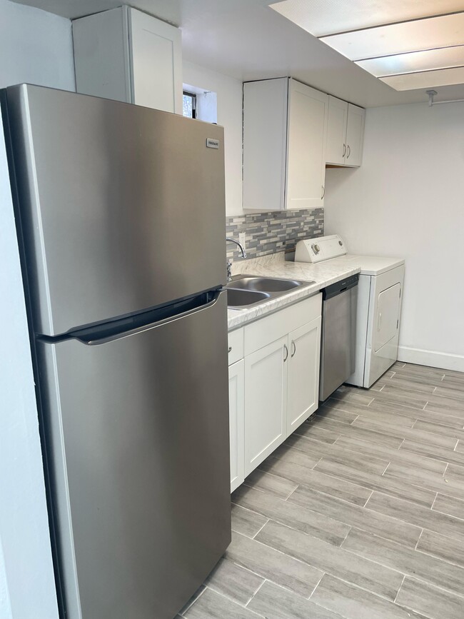 property at 4364 Aqua Vista Dr
