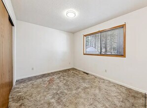 2699 Elwood Ave in South Lake Tahoe, CA - Building Photo - Building Photo