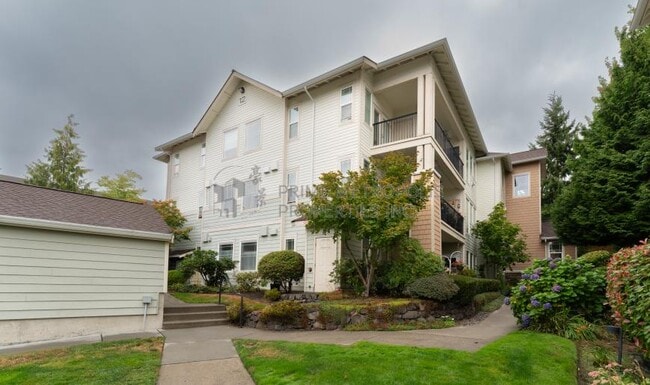 property at 15026 40th Ave W