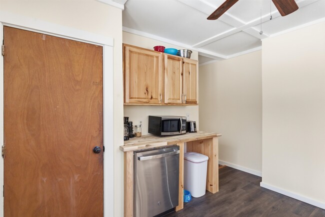 51 Pollard Rd in Lincoln, NH - Building Photo - Building Photo