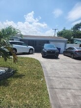 3120 SW 64th Ave in Miramar, FL - Building Photo - Building Photo