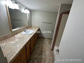 2145 E Sanos Dr in Tempe, AZ - Building Photo - Building Photo
