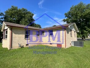 4158 Boyd Dr in Nashville, TN - Building Photo - Building Photo