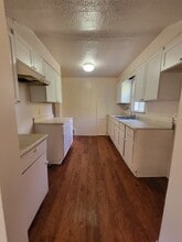 1192 Maple St in Muskegon, MI - Building Photo - Building Photo