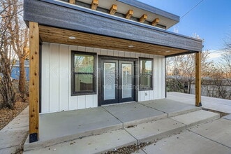 154 S Stuart St in Denver, CO - Foto de edificio - Building Photo