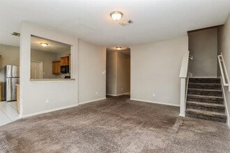 21502 Falvel Misty Dr in Spring, TX - Foto de edificio - Building Photo