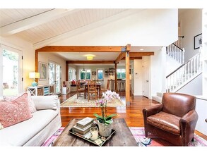 12807 Milbank St in Los Angeles, CA - Building Photo - Building Photo