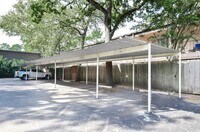 12633 Memorial Dr photo'