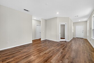 4707 Prairie Chase Dr in Houston, TX - Building Photo - Building Photo