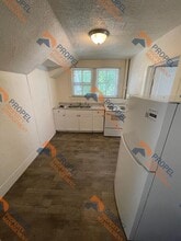 411 W 3rd St in Monroe, MI - Building Photo - Building Photo