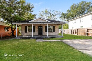 1410 W 20th St, Unit 14-524 in Jacksonville, FL - Building Photo