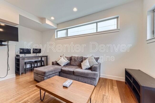 1212 Perry St in Denver, CO - Building Photo - Building Photo