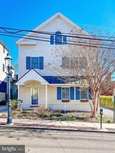 83 S Hamilton St in Doylestown, PA - Building Photo - Building Photo