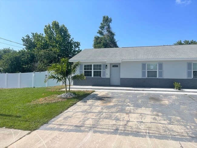 property at 130 E 17th St