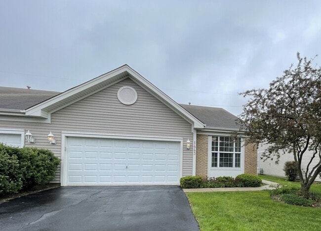 property at 1535 Reserve Ln