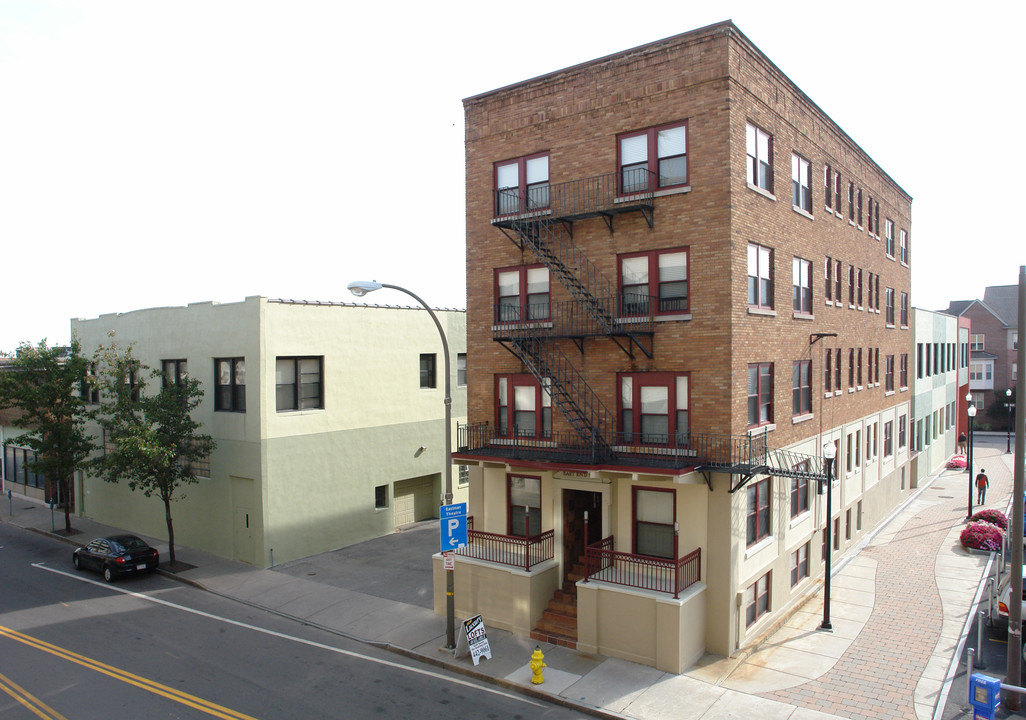 East End Lofts in Rochester, NY - Building Photo