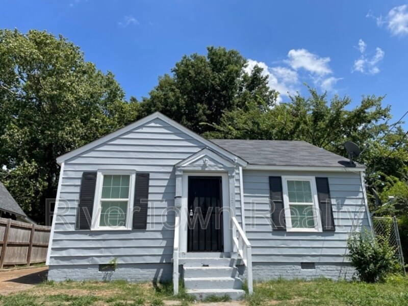 822 Kippley St in Memphis, TN - Building Photo