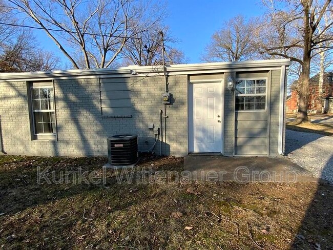 21 Gundlach Pl in Swansea, IL - Building Photo - Building Photo