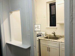 465 Lexington Ave in New York, NY - Building Photo - Building Photo