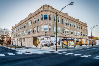 7701 S Ashland in Chicago, IL - Foto de edificio - Building Photo