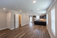 Flats at Melrose in Lebanon, TN - Building Photo - Interior Photo