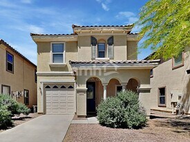 6424 W Branham Ln in Laveen, AZ - Building Photo