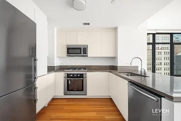 property at 57 Reade St
