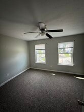 240 Simba Way in Lexington, KY - Building Photo - Building Photo
