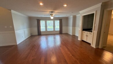 983 Rolling Oaks Ln in Collierville, TN - Building Photo - Building Photo